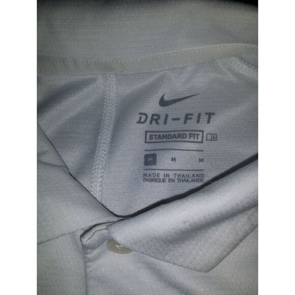 Nike Standard Fit Polo Men Sz M Dri Fit White Gray Colorblock Logo Athleisure - Picture 6 of 7